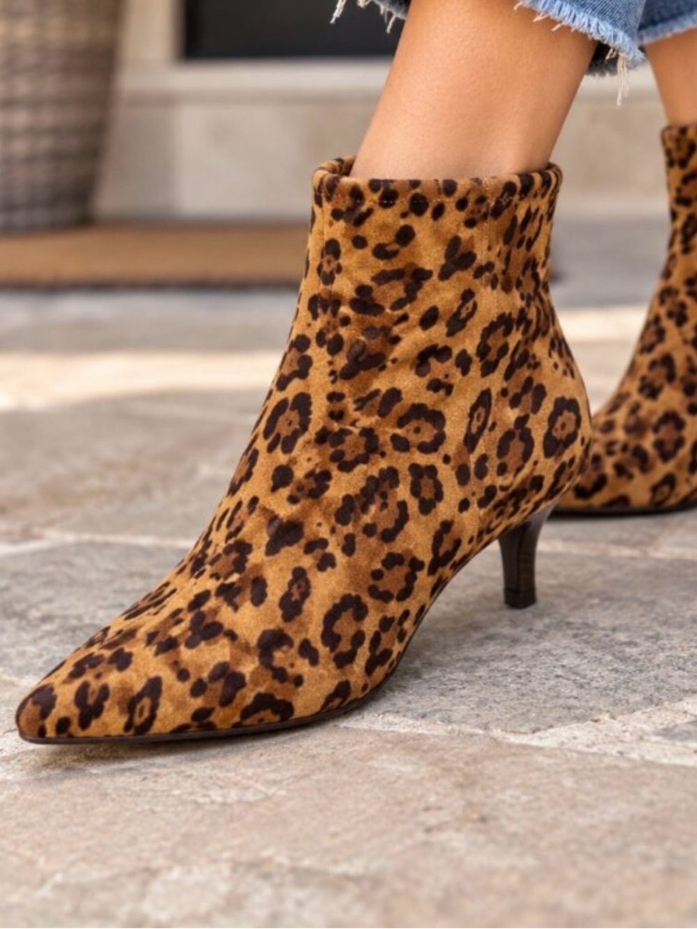 Impo Neil Leopard Printed Fabric Kitten Heel Ankle Booties Size 8
